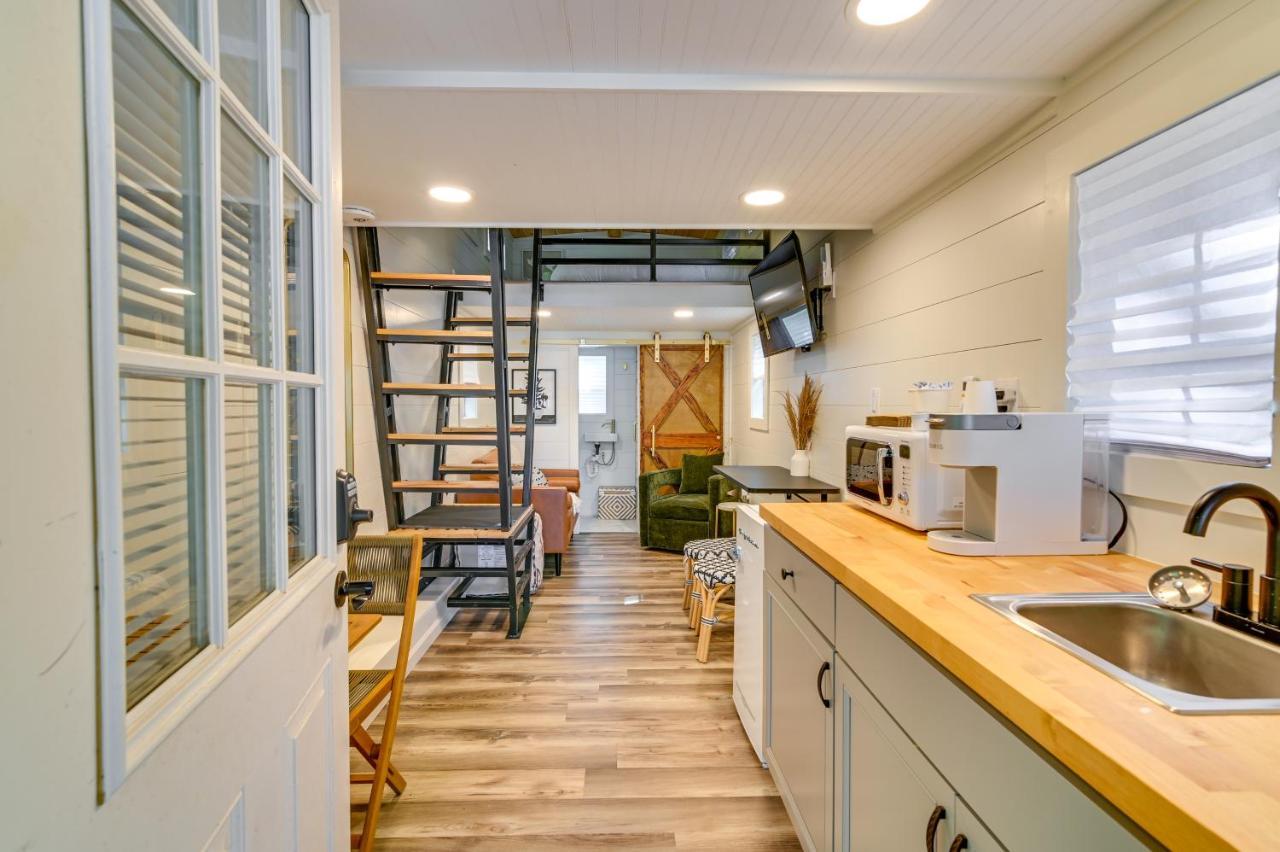 Contemporary Starkville Tiny Cabin 3 Mi To Msu! Buitenkant foto